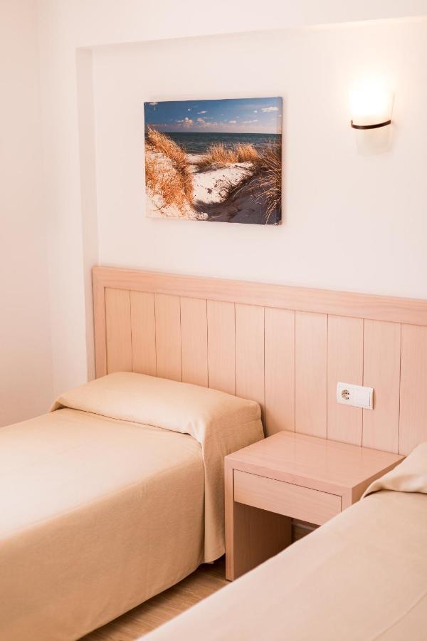 Vistamar I - Mc Apartments Ibiza プラヤ・デン・ボッサ エクステリア 写真